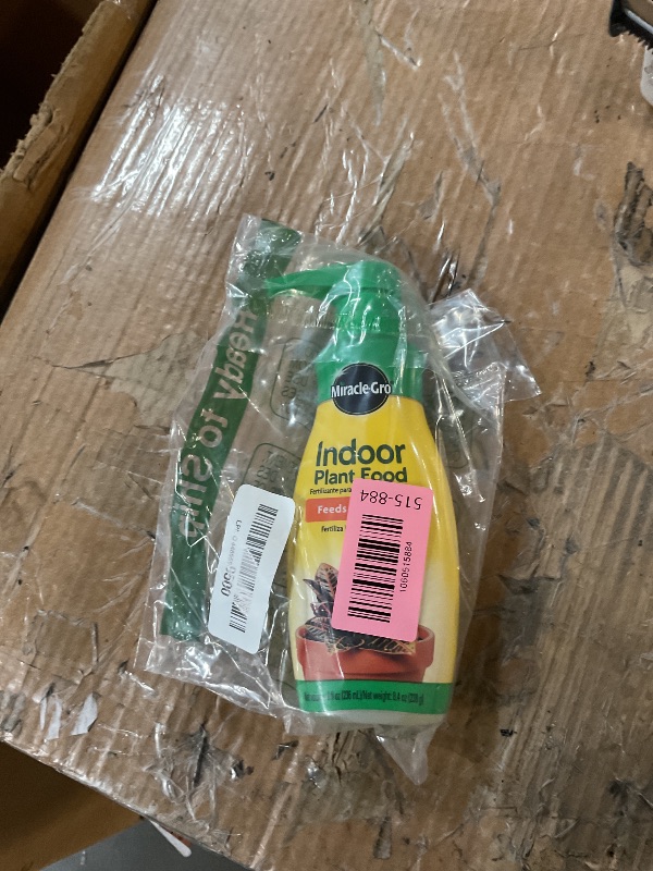 Photo 1 of * only comes with one *
Miracle-Gro Indoor Plant Food, Liquid Plant Food for Houseplants, Snake Plants, Peace Lilies, Flowers, Vegetables, Herbs and More, 8 oz.,