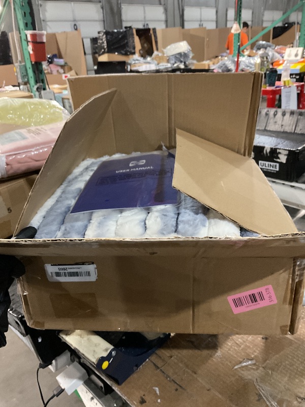 Photo 1 of ***DAMAGED - SEE NOTES/PICTURES*** Sealy Electric Blanket Throw Size 50"*60",Super Cozy Faux Fur to Sherpa Reversible Heated Blanket Throw with 6 Heating Levels & 2-10 Hours Auto Off Overheating Protection Machine Washable,Blue White