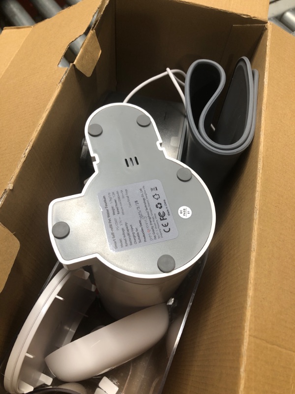 Photo 1 of (see all images) GJEASE Smart Pet Water Fountain No Filter, Wireless Cat Water Fountain Cordless,Battery Operated Filterless Cat Water Fountain