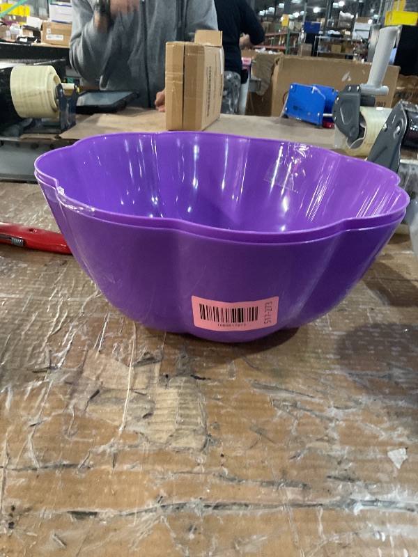 Photo 1 of ***MISSING ITEMS***
JYXCJL 4 Pcs Large halloween candy bowl Trick or Treat Candy Bowl 11.6x4.3 Inch Reusable Plastic Pumpkin Bowl for Halloween Party Decor Supplies (Purple)