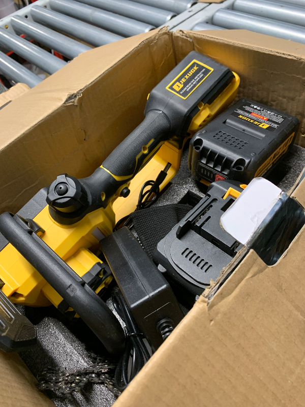 Photo 1 of (see all images) JEXUGK 12" Brushless Cordless Chainsaw, Hand Held Cordless Chain Saw with 2 x 4.0Ah Battery, Portable Small Mini Chainsaw