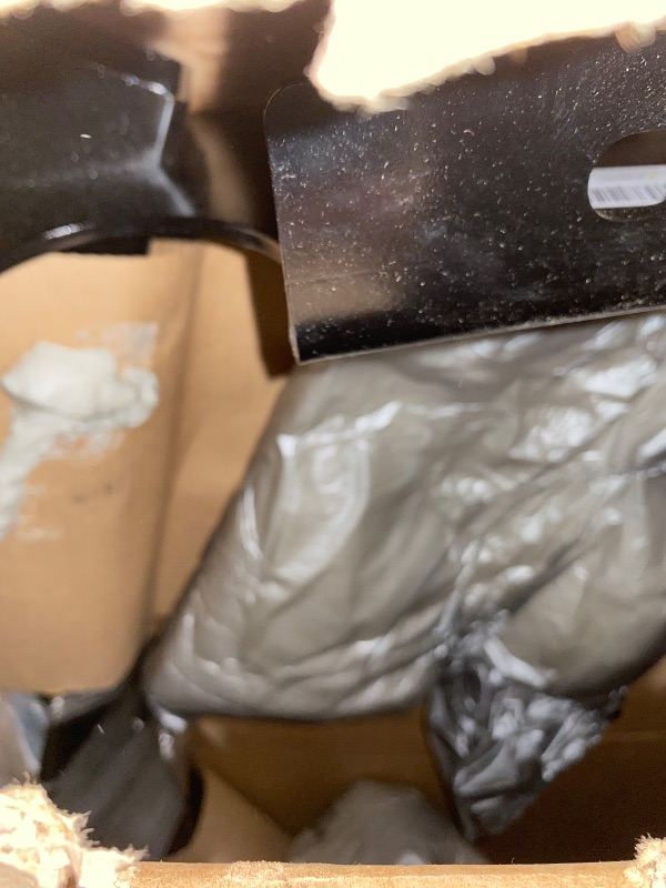 Photo 1 of Draw-Tite 41948 Ultra Frame Class 5 Trailer Hitch, 2 Inch Square Receiver, Compatible with 2011-2024 RAM 1500, Please Select The Right Variation for Your Vehicle.