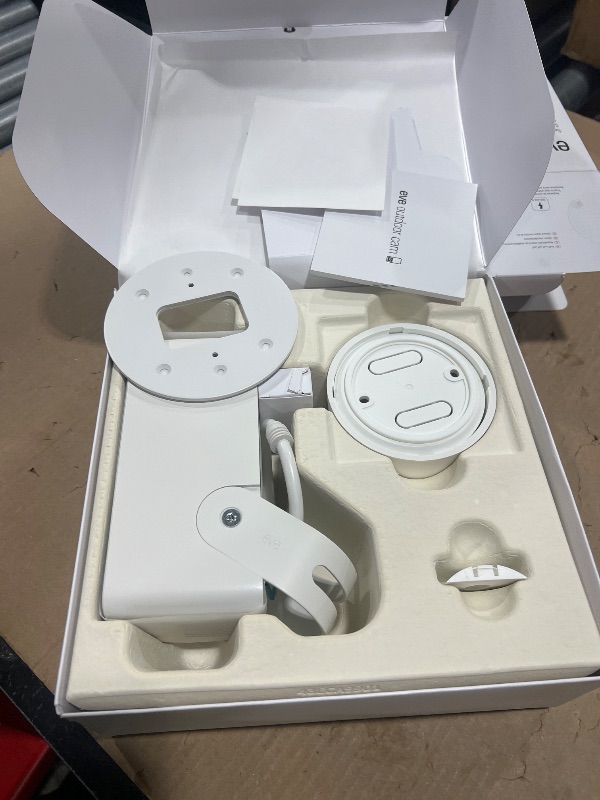 Photo 1 of Eve Outdoor Cam (White Edition) – Secure floodlight Camera, (HomeKit Secure Video), 1080p, Night Vision, Wi-Fi (2.4 GHz), Motion Sensor, Two-Way Communication, Flexible & Easy Installation