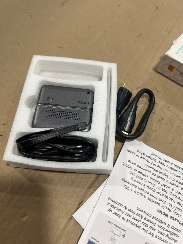 Photo 1 of llano S850 Upgraded Type-C Wireless HDMI Transmitter and Receiver,Ultra 4K Decode Input 1080P@60Hz Output, Plug&Play 5G+2.4G and Audio for Phone/Tablet/Laptop/PC to Monitor/Projector/TV Box (Black)