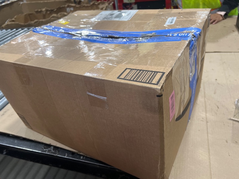 Photo 1 of box of mixed items