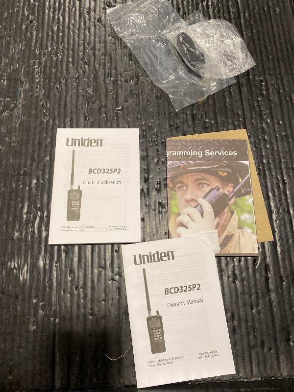 Photo 1 of Uniden BCD325P2 Handheld TrunkTracker V Scanner. 25,000 Dynamically Allocated Channels. Close Call RF Capture Technology. Location-Based Scanning and S.A.M.E. Weather Alert. Compact Size.
