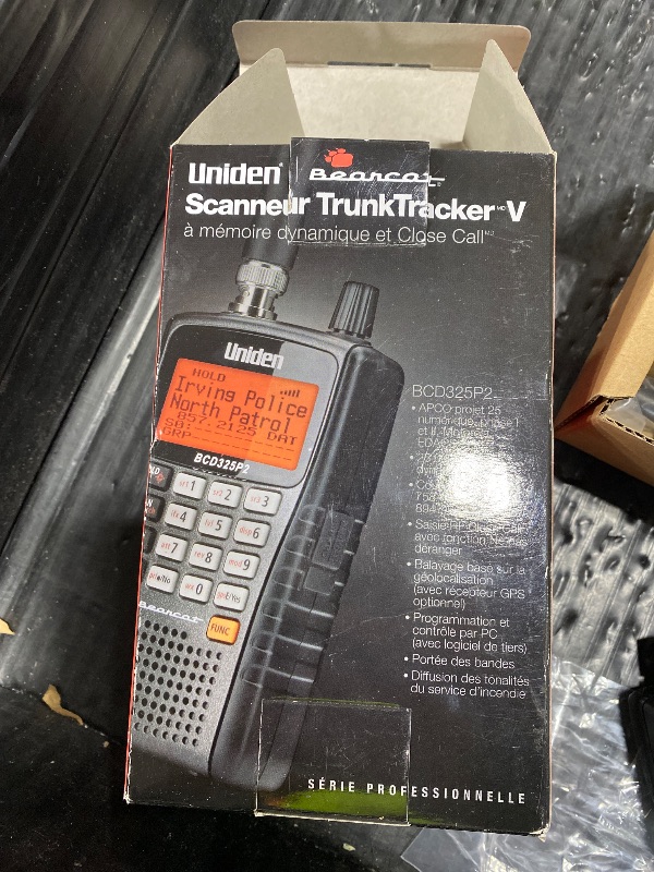 Photo 1 of Uniden BCD325P2 Handheld TrunkTracker V Scanner. 25,000 Dynamically Allocated Channels. Close Call RF Capture Technology. Location-Based Scanning and S.A.M.E. Weather Alert. Compact Size.