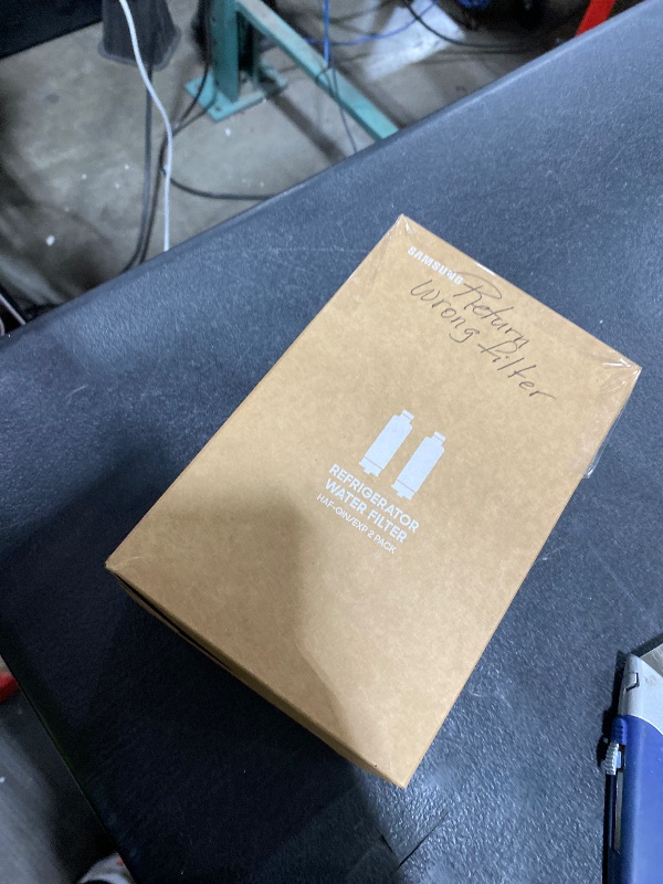 Photo 1 of Samsung HAF-QIN-2P/EXP Genuine Refrigerator Water Filter, Reduces 99% of Harmful Contaminants for Clean, Clear Drinking Water, 6-Month Life, Easy Install, Pack of 2