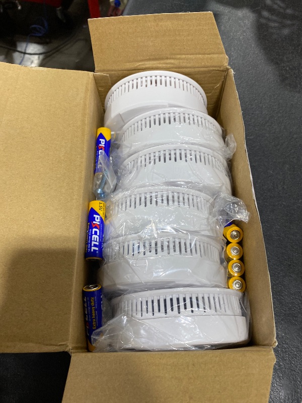 Photo 1 of 6 Packs,2 in 1 Technology, Smoke,Carbon Monoxide Detector, Co Alarm,85db Alert,LCD Readout,3 Color LED Indication,(Green Light Blinking at Work), with 3 AA Batteries,Easy Install,for Home and Kitchen