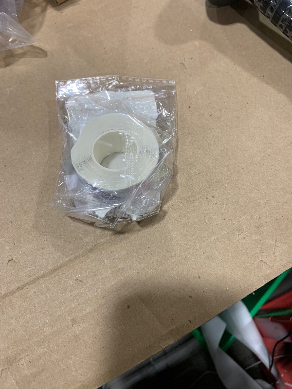 Photo 1 of 1 Roll 8 Assorted Colors Heart-Shaped Gift Decor Stickers - Self-Adhesive Valentine’s Day Craft Stickers for Gift Wrapping & Party Decor