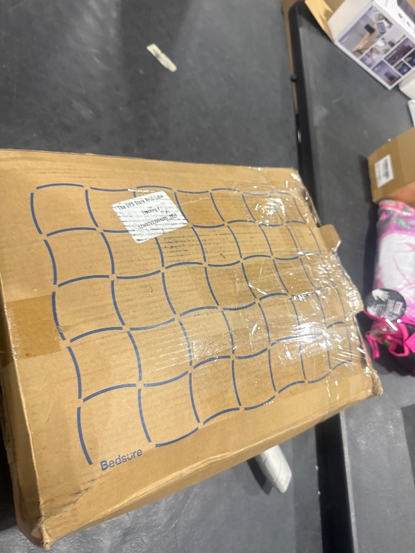 Photo 1 of Bedsure Floral Comforter Set Queen Size - 100% Cotton Fabric with Microfiber Inner Fill, Sage Green Bedding Comforter Set, 3 Pieces, 1 Soft Reversible Botanical Flower Comforter and 2 Pillow Shams