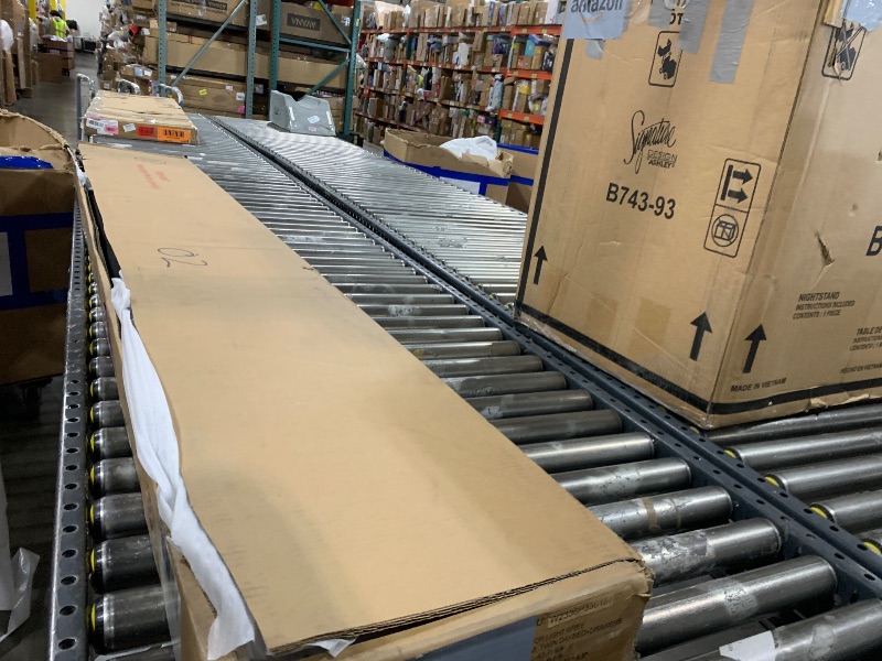 Photo 1 of MISSING BOX 1 OF 2 ---------------------SELLING FOR PARTS ONLY ------------------------Twin Size Daybed with Drawers, Upholstered Tufted Sofa Bed ...