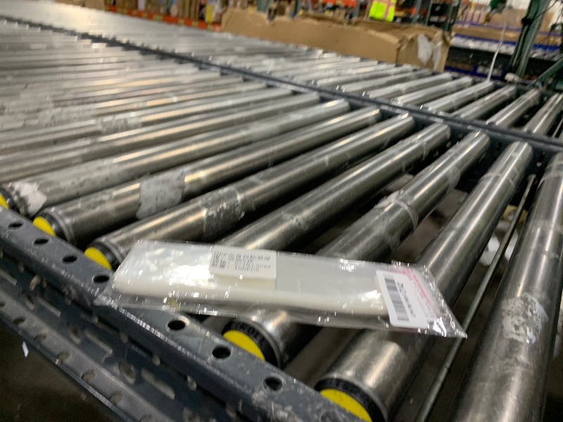 Photo 1 of 100 Pcs Cellophane Bags, 2x8 Inches Self Sealing Treats Bags, Pretzels Individual Bags, Clear Cellophane Bags for Pretzel Rods Candies Snacks Cookies