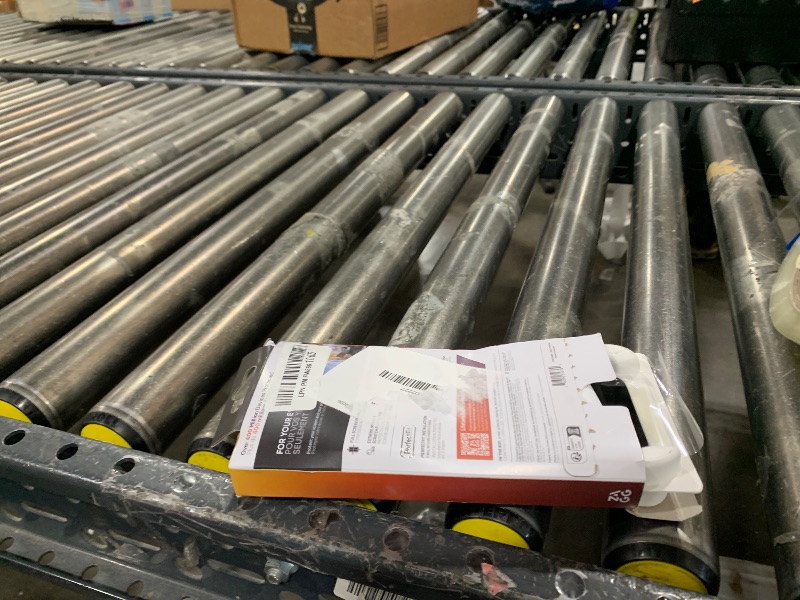 Photo 1 of ZAGG Privacy XTR Screen Protector for iPhone 17 Pro - 4-Way Privacy Full-Screen Filter, 5X Stronger, Fingerprint-Resistant Tempered Glass, Smooth Feel, Easy Two-Step Installation