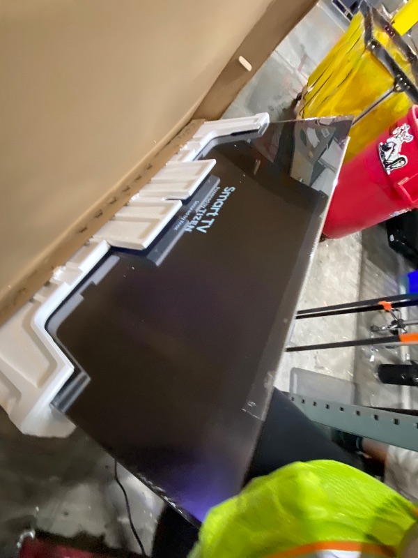 Photo 1 of Samsung 75-Inch Class Crystal UHD U8000F 4K Smart TV (2025 Model) Endless Free Content, Crystal Processor 4K, MetalStream Design, Knox Security, Alexa Built-in