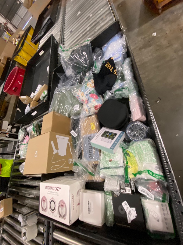 Photo 1 of NELLIS VARIETY SMALL BOX \ SEE NOTES FOR DETAILS