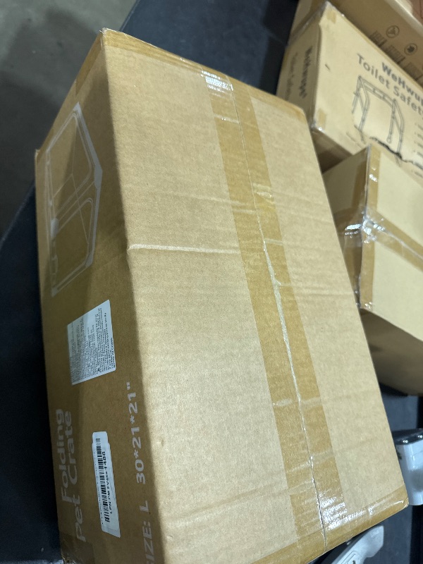 Photo 1 of Veraste 30 Inch Collapsible Travel Dog Crate for Medium Large Dogs, Portable Dog Crate 4-Door Foldable Soft Kennel with Durable Mesh Windows for Indoor & Outdoor Travel, with Storage Bag,Green