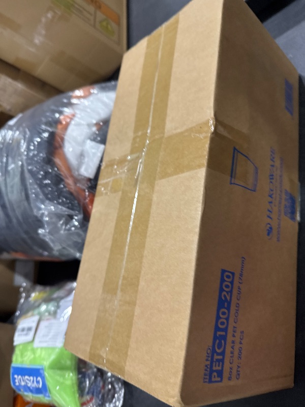 Photo 1 of [200 COUNT]HAKOWARE 8 oz Ultra Clear Disposable Plastic Cold Cups, Disposable Cup 8 oz for Wedding & Party, Plastic Cocktail Cups, Disposable Clear Cup for Iced Coffee & Cold Beverage