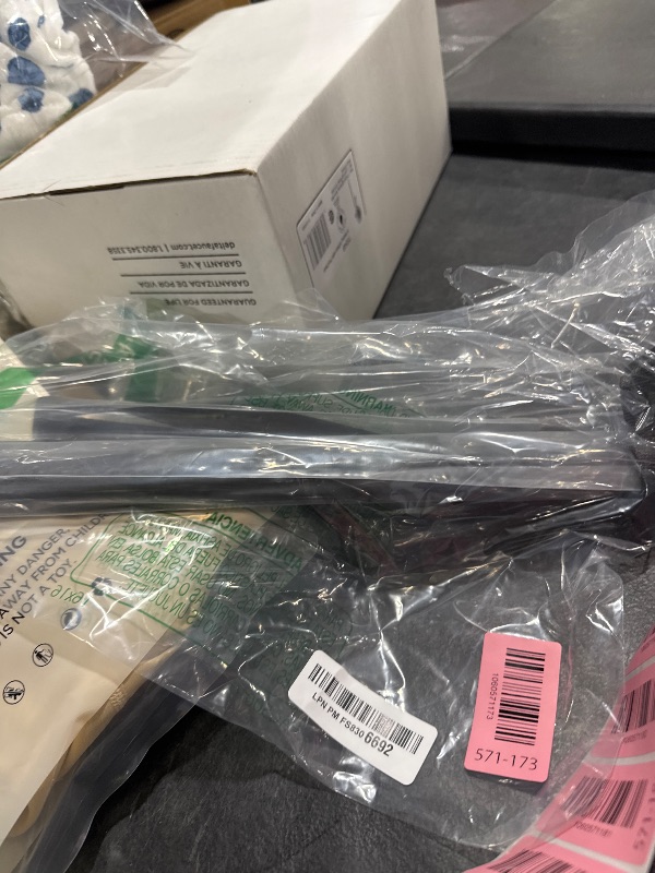 Photo 1 of ARANA Rear Trunk Hatch Struts for Honda Civic X Hatchback 2017-2022, Liftgate Shocks Lift Support Fit for Honda Civic X Hatchback 1.0 VTEC/1.5 VTEC/1.6 i-DTEC 2017-2022, 2 Pcs