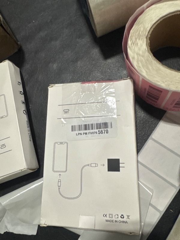 Photo 1 of ?Apple MFi Certified?Fast Charger iPhone,Fast i Phone Charging Cord 3Pack i Phone Charger Fast Charging Plug Block 6FT USB C to Lightning Cable for iPhone 14/14 ProMax/Plus/13 Mini/12/11/XR/XS,AirPods