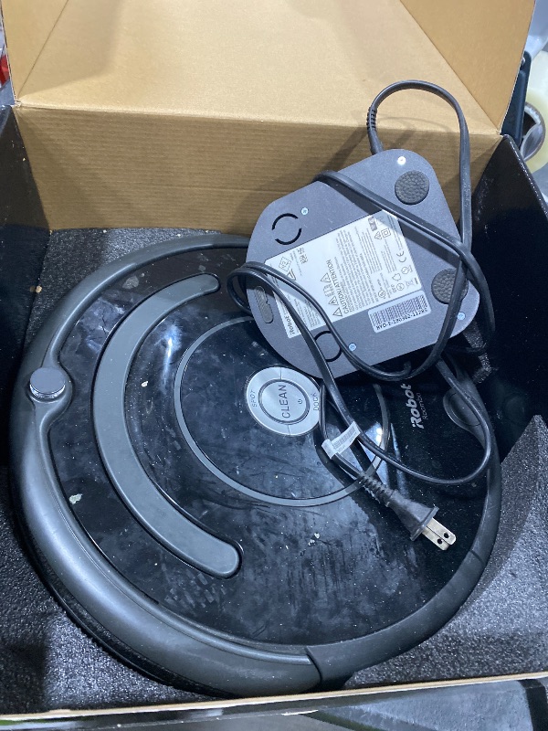 Photo 1 of Tikom Robot Vacuum and Mop, 6000Pa Robotic Vacuum Cleaner with Self-Emptying Base, 90 Days Capacity, LiDAR Navigation, Home Mapping, Ideal for Pet Hair, Hard Floors, Carpet (L8000 Plus)