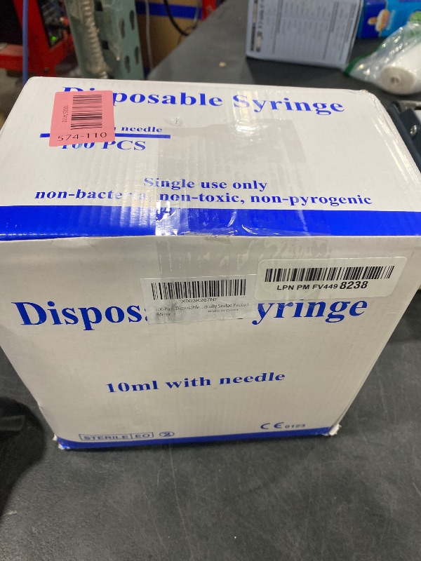 Photo 1 of 100 Pack Disposable 10ml/cc Lab Syringes with 18Ga 1 Inch Needle Luer Lock, Individually Sealed Packed