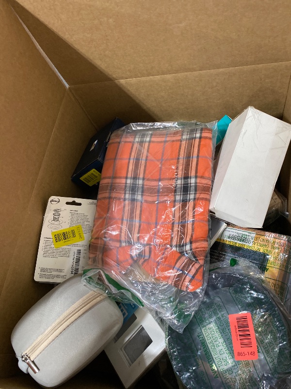 Photo 1 of Nellis Variety Box: Small (Please see clerk notes)