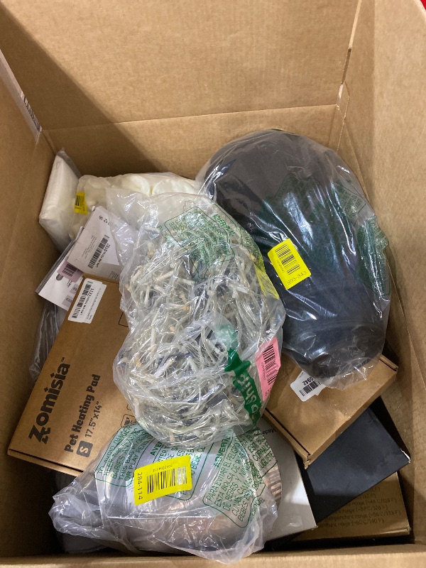 Photo 1 of Nellis Variety Box: Small (Please see clerk notes)