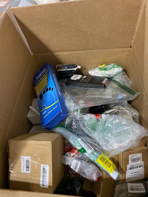 Photo 1 of Nellis Variety Box: Small (Please see clerk notes)
