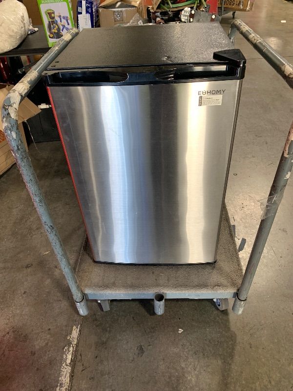 Photo 1 of Mini fridge