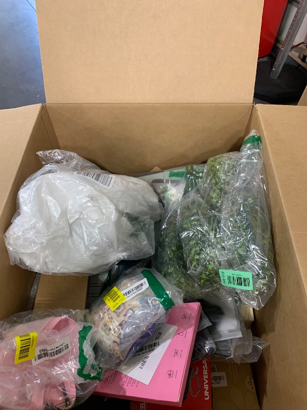 Photo 1 of Nellis Variety Box: Small (Please see clerk notes)
