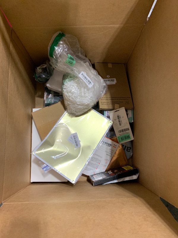 Photo 1 of Nellis Variety Box: Small (Please see clerk notes)
