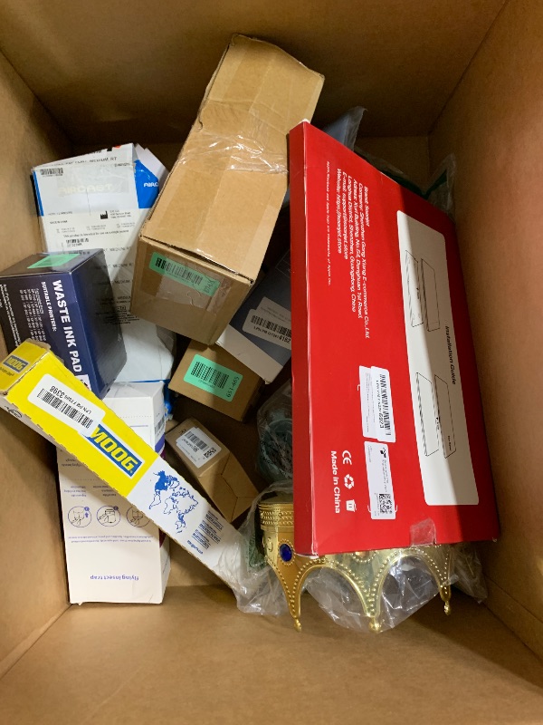 Photo 1 of Nellis Variety Box: Small (Please see clerk notes)
