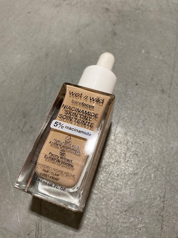 Photo 1 of wet n wild Bare Focus Skin Tint, 5% Niacinamide Enriched, Buildable Sheer Lightweight Coverage, Natural Radiant Finish, Hyaluronic & Vitamin Hydration Boost, Cruelty-Free & Vegan - Peach Ivory