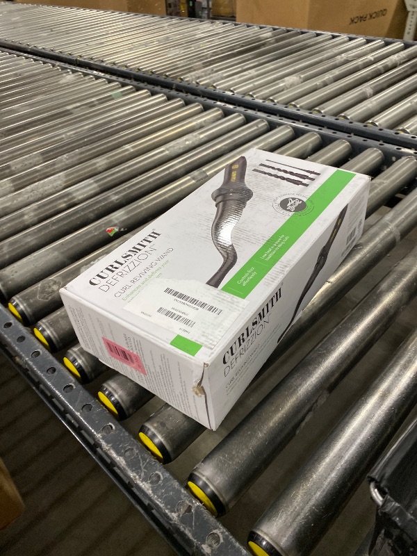 Photo 1 of Curlsmith Defrizzion Curl Reviving Wand - Revives & Defines Curls, Dry Styling with Minimal Heat & 4 Different Attachments - For All Curls, Coils & Waves