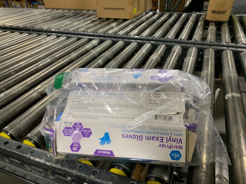 Photo 1 of MedPride Powder-Free Nitrile Exam Gloves, Medium, Case/1000 (100 Count (Pack of 10))