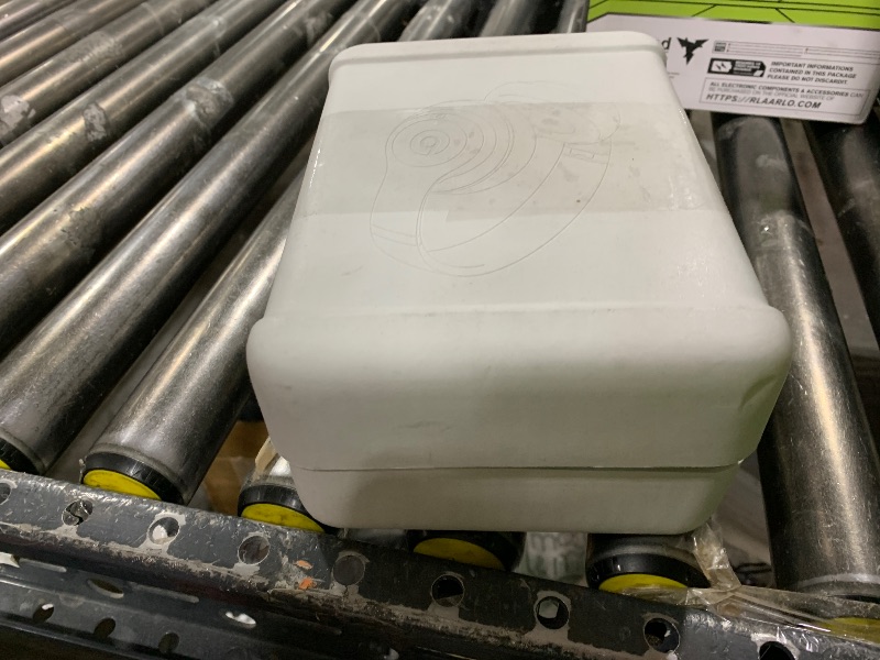 Photo 1 of Beats Studio Pro - Premium Wireless Over-Ear Headphones- Up to 40-Hour Battery Life, Active Noise Cancelling, USB-C Lossless Audio, Apple & Android Compatible - Black