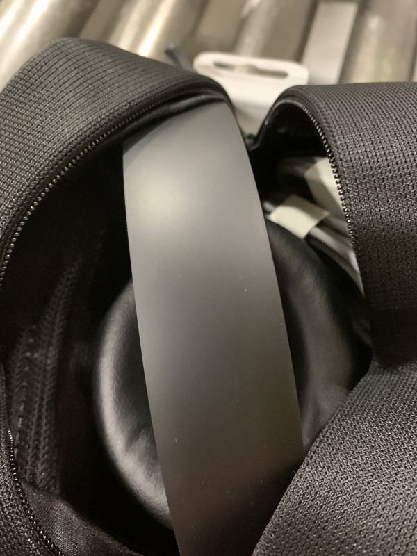 Photo 1 of Beats Studio Pro - Premium Wireless Over-Ear Headphones- Up to 40-Hour Battery Life, Active Noise Cancelling, USB-C Lossless Audio, Apple & Android Compatible - Black