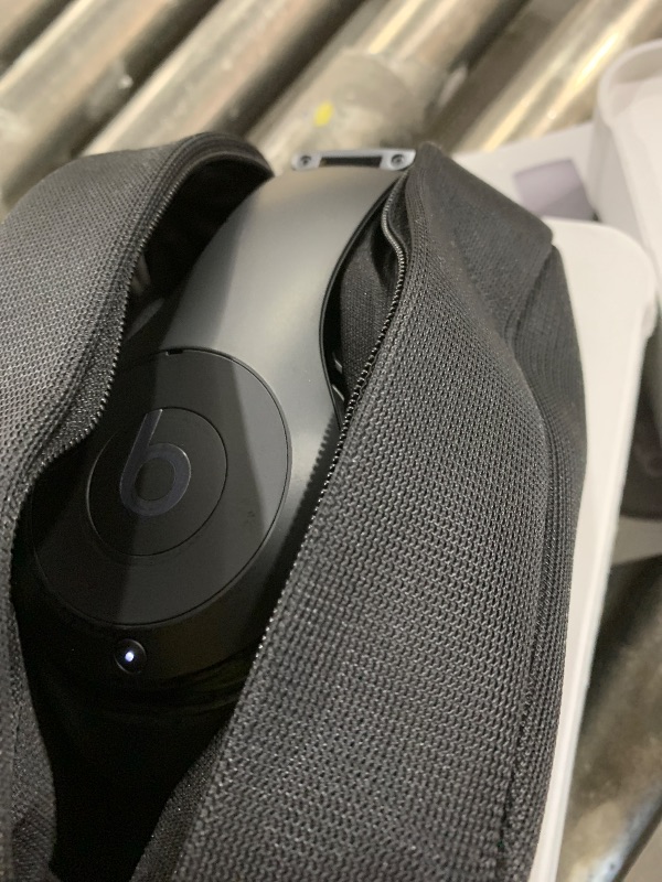 Photo 1 of Beats Studio Pro - Premium Wireless Over-Ear Headphones- Up to 40-Hour Battery Life, Active Noise Cancelling, USB-C Lossless Audio, Apple & Android Compatible - Black