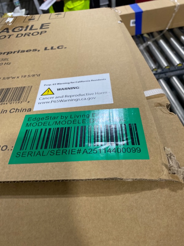 Photo 1 of Edgestar DWP62SV 22" Wide 6 Place Setting Countertop Dishwasher in BLACK 