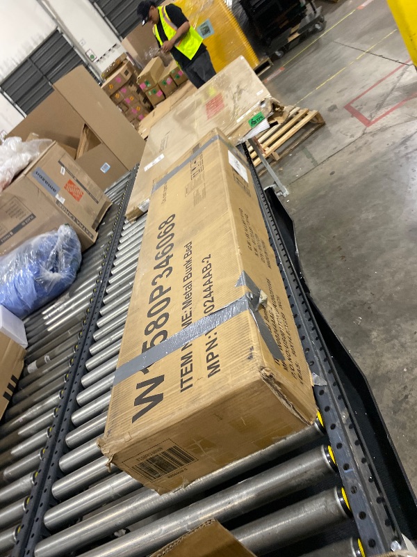 Photo 1 of Metal Bunk Beds 