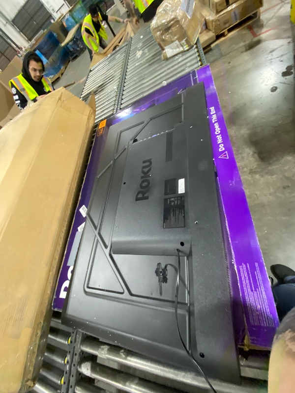 Photo 1 of Roku Smart TV – 50-Inch Select Series, 4K HDR TV – RokuTV with Enhanced Voice Remote – Flat Screen LED Television with Wi-Fi for Streaming Live Local News, Sports, Family Entertainment