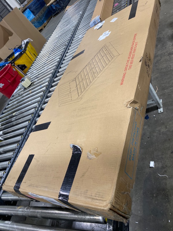 Photo 1 of YUHUASHI upholstered Platform Bed Frame/Full Bed Frame/Modern Geometric Double-Wing Design headboard/Velvet Fabric/Easy to Assemble no Noise (Grass Green, Full)