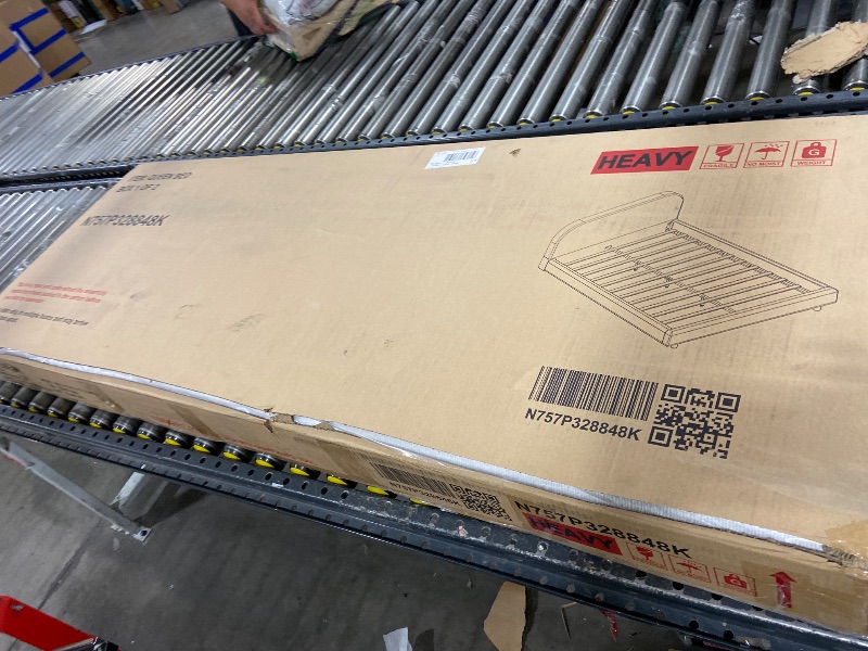 Photo 1 of LHYY Queen Size Upholstered Bed With Boucle Fabric,Curved-Shape Design Thick Headboard,Solid Wood Legs,White