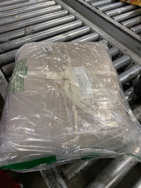 Photo 1 of EVERGRACEHOME Cotton Gauze King Bedspread, Ultra Soft Prewashed Pick Stitch Matelassé Coverlet, Lightweight Textured Oversized King Quilt Bedding Set for All Season, with 2 Shams, Khaki Tan