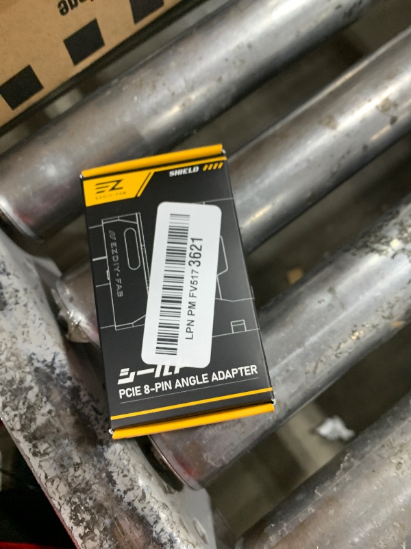 Photo 1 of EZDIY-FAB Shield Series 8-Pin PCIe GPU Power Adapter,90-Degree Angled Connector, Aluminum Design for Graphics Cards – Reverse Type,White-1 Pack