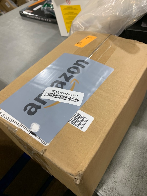 Photo 1 of Gitryin 12-in-1 Desktop Charging Station with 3 Retractable Type-C Chargers and 1 Lightning Charger, 40W USB-C Power Strip with 33.5in Cable, Extension Cord with 1020J Surge Protection for Home Office