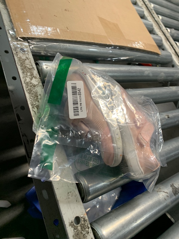 Photo 1 of ***(HEAVILY USED/ MINOR DAMAGE)***WHITIN Kids Wide Barefoot Shoes for Toddler Minimalist Zero Drop Sneakers for Boys Girls Size 9 Fashion Tennis Walking Running Back to School Light Pink 26