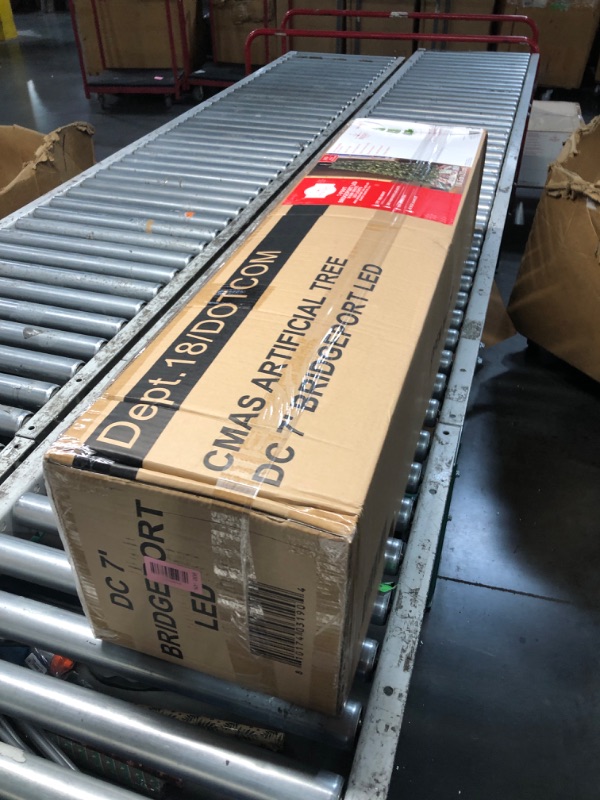 Photo 1 of ***FACTORY SEALED*** Holiday Time VIPRB-7 ft Bridgeport Spruce 7 ft Pre-Lit Brideport Spruce Artifical Christmas Tree with 300 Warm LED Lights