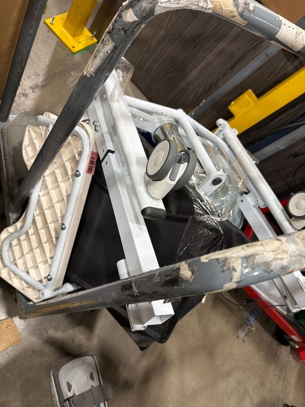 Photo 1 of ***MISSING PARTS***
Hydraulic Patient Lift Transfer Chair for Home,Patient Chair Hydraulic Transferred Lift Wheelchair,180°Split Seat for Elderly with Commode & Seat Cushion from Bed to Shower/Toilets/Cars